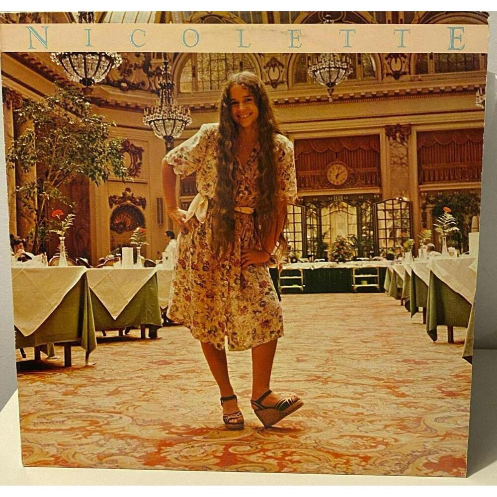 Nicolette Larson – Nicolette 33RPM VG+ AJ11